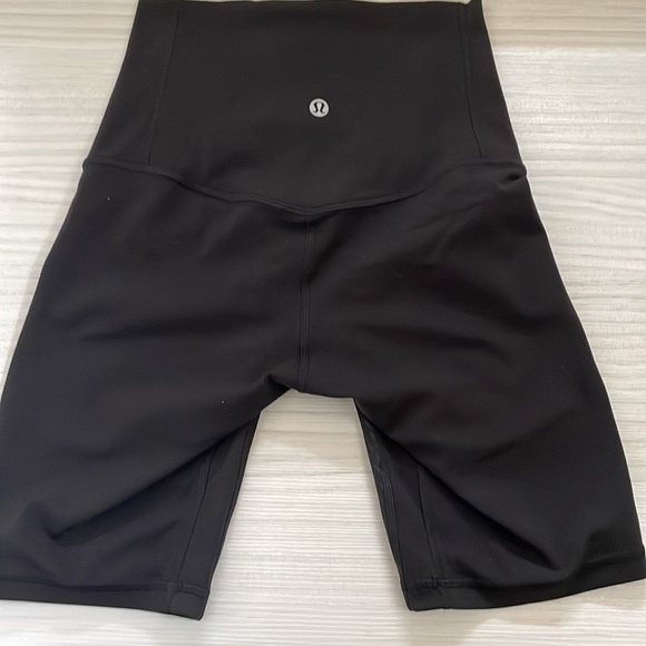 Lulu lemon biker shorts - Picture 5 of 5